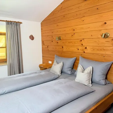 公寓 Gaestehaus Hausenbauer 雷特温克尔