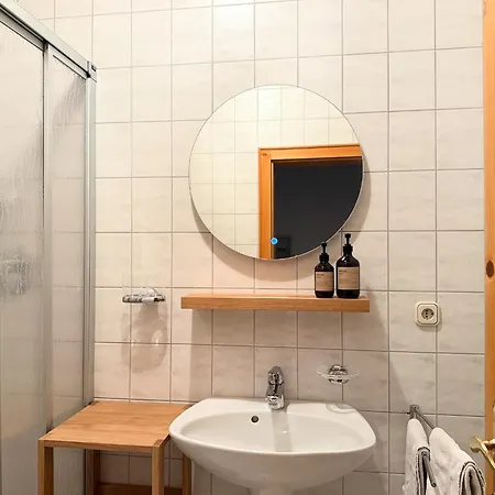 公寓 Gaestehaus Hausenbauer 雷特温克尔