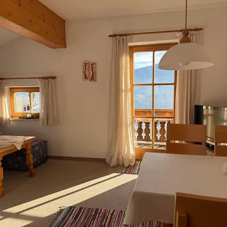 Gaestehaus Hausenbauer Apartment