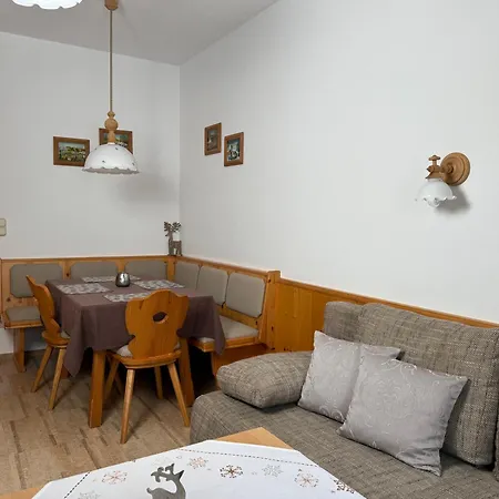 Gaestehaus Hausenbauer Reit im Winkl