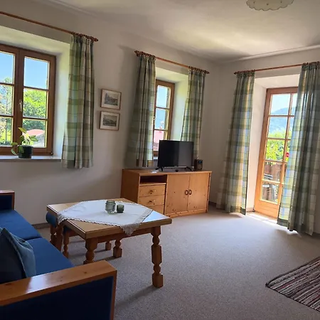 شقة Gaestehaus Hausenbauer