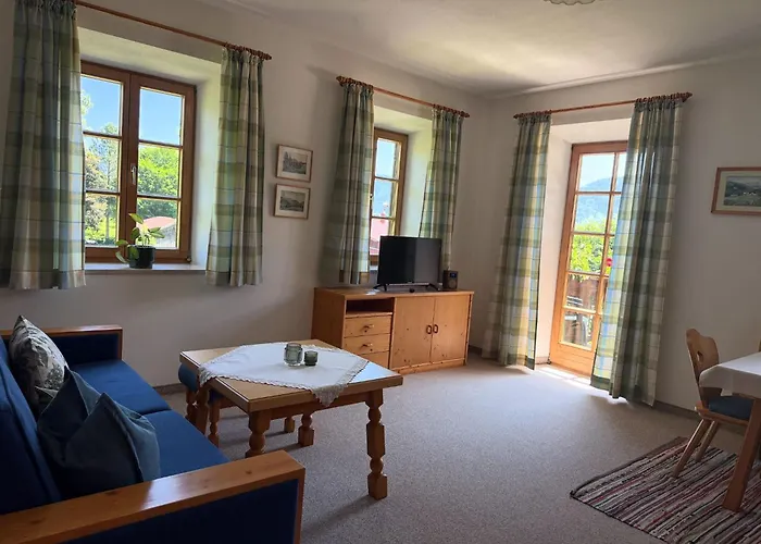 Apartamento Gaestehaus Hausenbauer