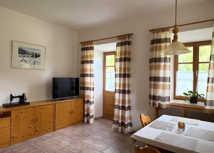 Gaestehaus Hausenbauer Apartmán *