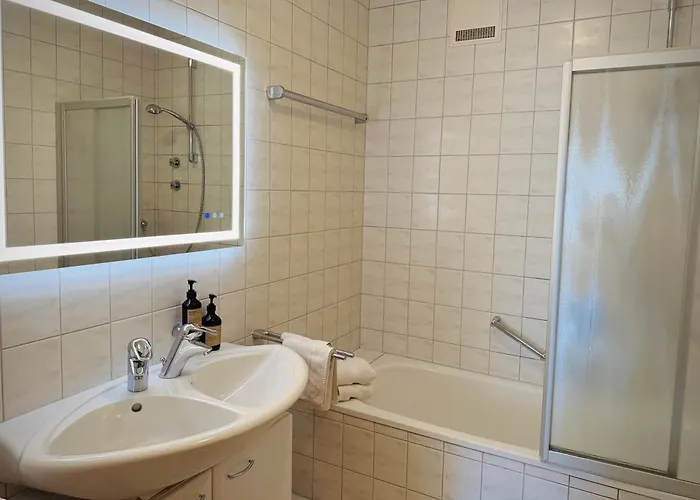 Apartman Gaestehaus Hausenbauer *